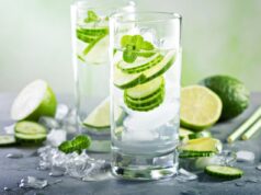 How Water Intake Affects Belly Fat Loss How Water Intake Affects Belly Fat Loss