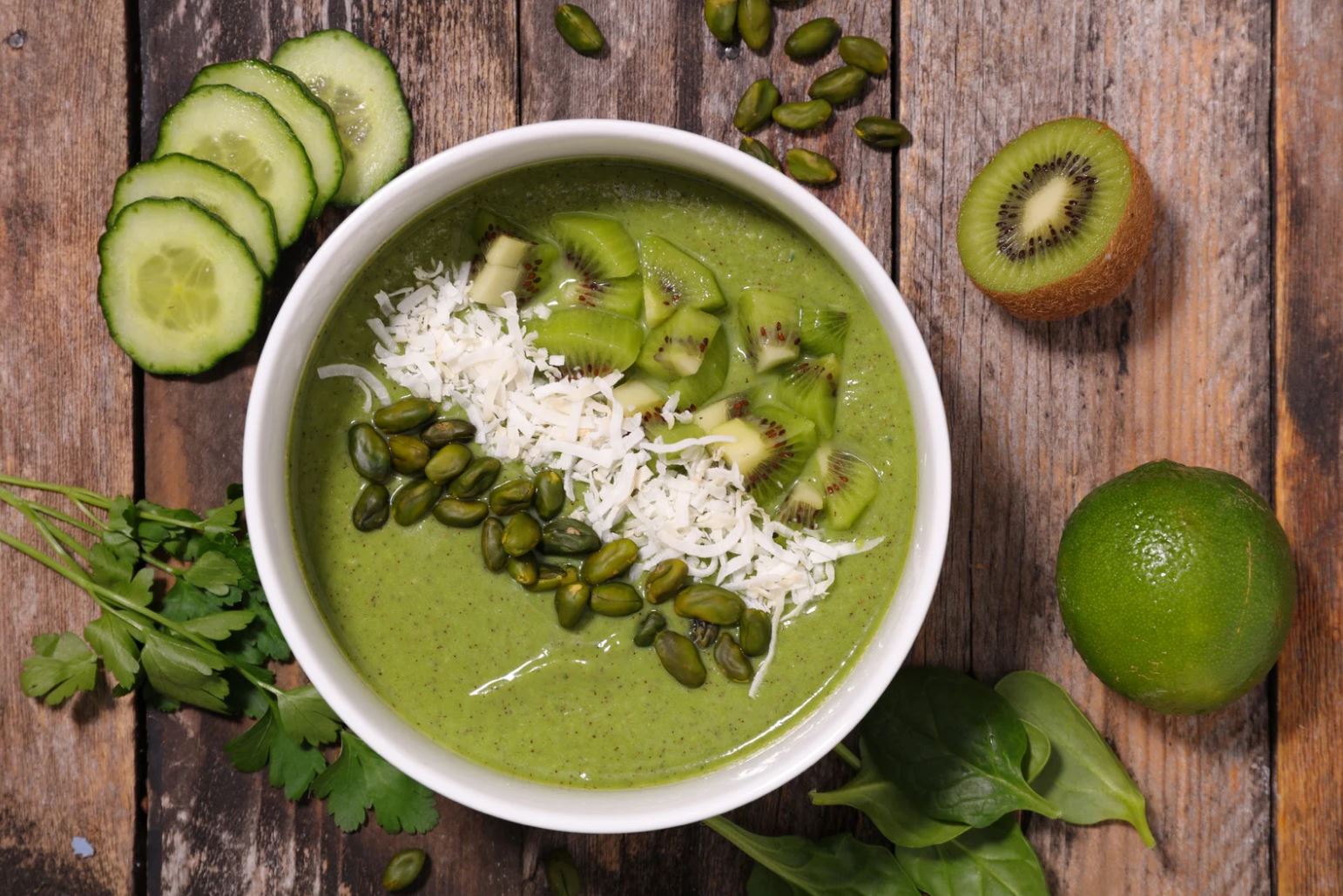 Lose Belly Fat with Green Smoothies