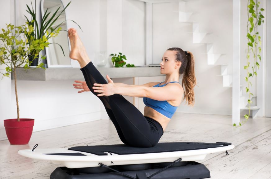 The Best Yoga Poses to Reduce Belly Fat Fast | Boat Pose (Navasana)